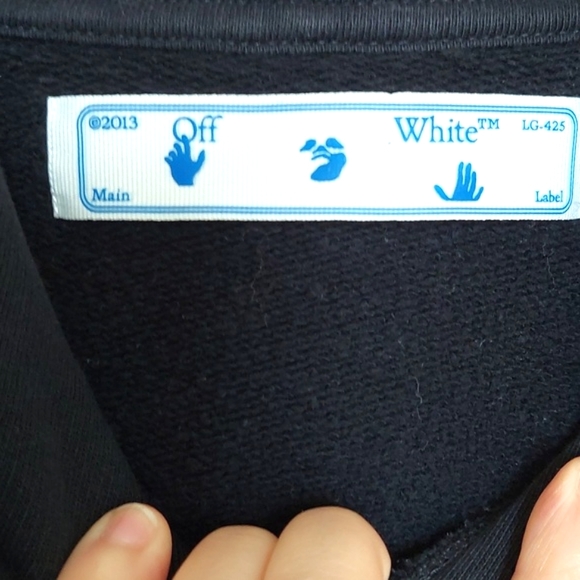 Off white black caravaggio hooded sweatshirt - Picture 6 of 15